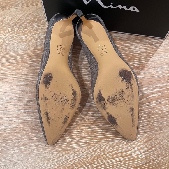 Nina New York Niley Silver/Gunmetal Mesh Pointed-Toe Heels Women's Size 8.5 - Picture 5 of 6